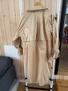 Esprit klassikaline trenchmantel, S (2 foto / 2)