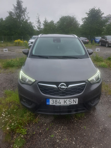 Opel crossland x (4 foto / 8)