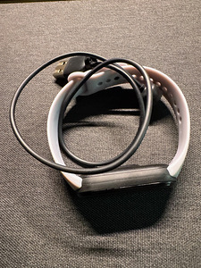 Xiaomi mi band 5 (1 foto / 2)