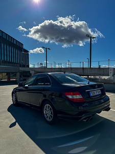 Mercedes Benz C220 2.1 125kw 2007 (4 foto / 14)