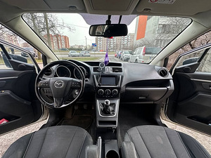 Mazda 5 | 7 kohta | Diisel | Ökonoomne ja praktiline pere (11 foto / 15)