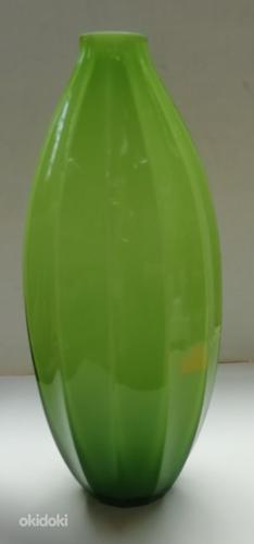 Дизайнерская зеленая ваза 30 см (фото #3)