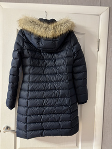 Sulemantel Tommy Jeans s. S (2 foto / 4)