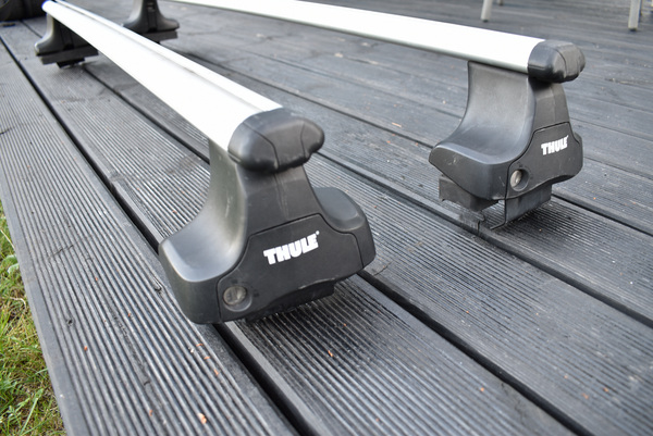 THULE WNG BAR / kaared