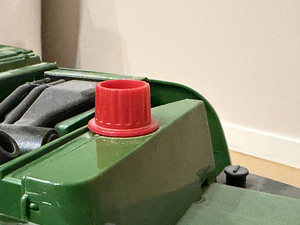 BRUDER John Deere T670i 1:16 (4 foto / 8)