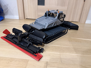 Lumesahk Bruder Prinoth Snow Groomer Leitwolf 1:16 (5 foto / 5)