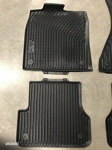 Audi A7 2010-2017 auto salongi matt original (3 foto / 3)