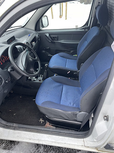 Müüa peugeot partner (6 foto / 9)