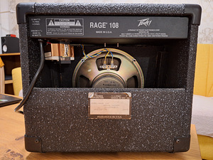 Kitarri võimendi Peavey Rage 108 (3 foto / 5)
