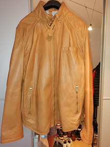 Massimo Dutti