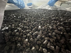 Pellet 1000kg 8mm (1 foto / 6)