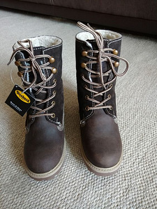 Uued nahast Dockers soojad saapad s. 33 (2 foto / 5)