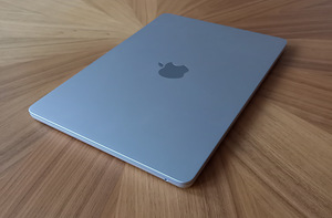 MACBOOK AIR 13" M2 512GB (3 фото из 5)