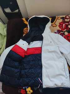 Tommy Hilfiger (3 фото из 3)