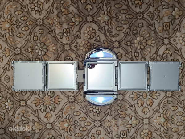 Косметическое зеркало с подсветкой. (фото #8)
