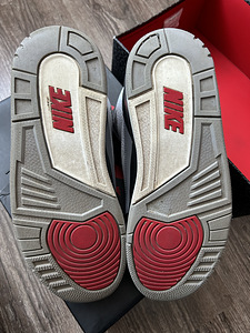 Air Jordan retro 3 Tinker NRG (4 foto / 10)