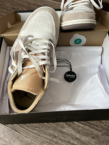 AIR JORDAN 1 LOW SE CRAFT (4 foto / 10)