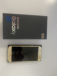 Samsung Galaxy S7 (1 foto / 2)