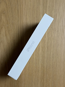 Apple iPhone 16 Plus White 128GB uus, pakendis. Garantii (2 foto / 4)