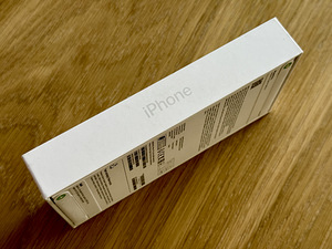 UUS! Apple iPhone 17 Pro Silver 256GB, kinnises pakendis (2 foto / 7)