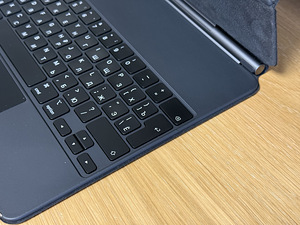 Apple Magic Keyboard for iPad Pro 12.9 iPad Air 13 ENG/RUS (4 foto / 5)