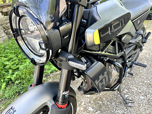Husqvarna Svartpilen 401 2025 a. (4 foto / 7)