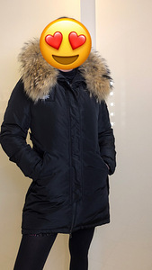 Современная зимняя куртка