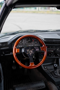 BMW 325 1.8IS 103kw (6 foto / 6)