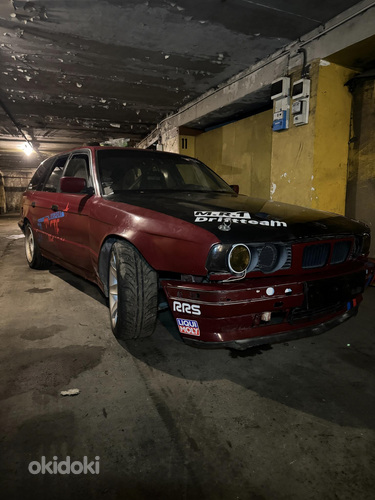 BMW e34 v8 (фото #1)