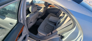 Mercedes-Benz E 320 (6 foto / 9)