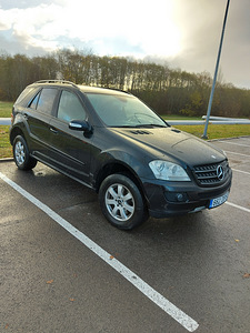 Mercedes (3 foto / 8)