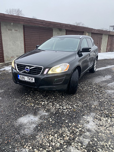 Volvo xc60 (1 фото из 6)