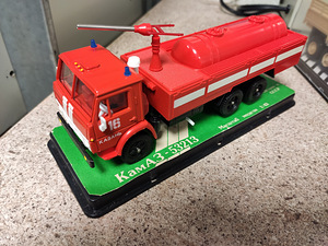 KAMAZ 53213 Tuletõrje. Elekon. Erikarp. USSR. 1:43 (4 foto / 8)