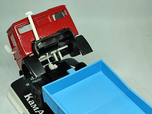 KAMAZ 5320 plastkarbis. Elekon. 1991. USSR. 1:43 (4 foto / 6)