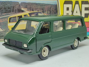 Mudelauto RAF 2203. 1983a. A18. 1:43 (2 foto / 7)