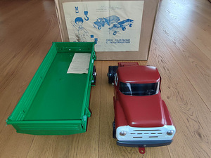 Mänguveok ZIL haagisega. 1994a. Nagu uus. Orig.kastis! (3 foto / 10)