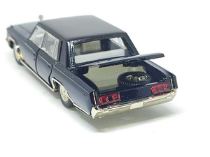Mudelauto ZIL 117. USSR. 1989a. 1:43 (1 foto / 10)