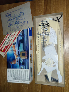 VEB Plasticart (DDR) 1:100 konstruktorid. TU 134/154 (6 foto / 7)
