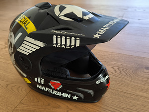 Kiiver Marushin X-Moto Squadron (9 foto / 9)