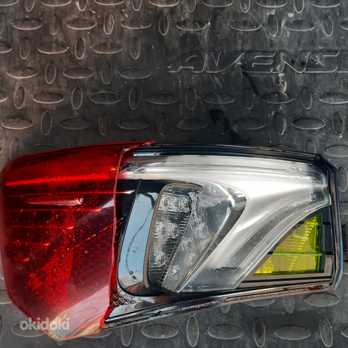 Toyota Avensis 2015 - 18 (foto #1)