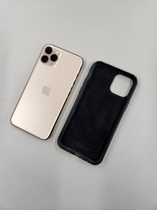 iPhone 11 Pro 256GB Gold A2215 (2 foto / 3)