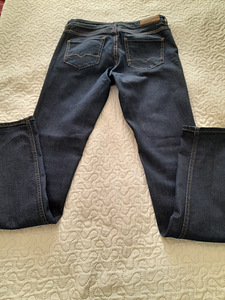 Teksad Hugo Boss 27 / 34 (5 foto / 8)