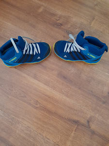 Poolsaapad Adidas s. 33 / 20 cm (3 foto / 6)