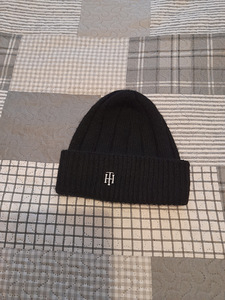 Soe müts Tommy Hilfiger (1 foto / 4)