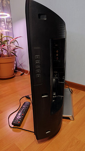 Televiisor PANASONIC VIERA (2 foto / 6)