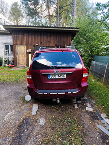 Kia carnival varuosadeks (1 foto / 3)