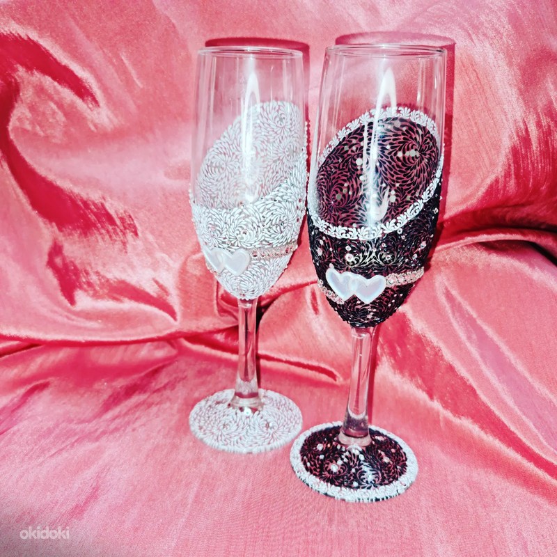 Bride And Groom Glasses