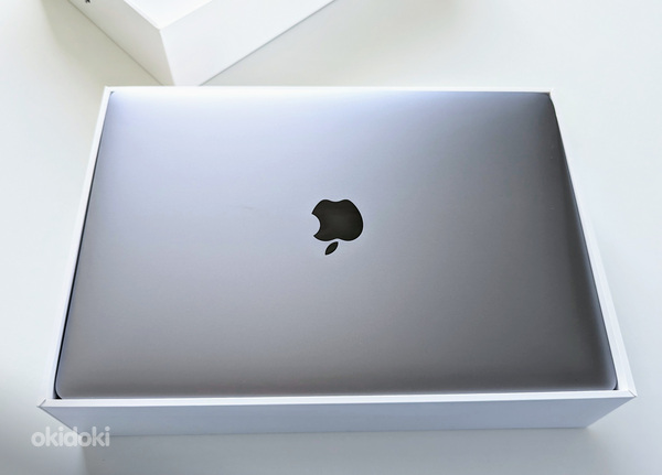 MacBook Air, серый, 2020, 13-дюймовый M1 8 ГБ 256 ГБ SSD (фото #2)