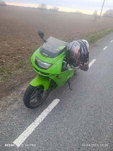 KAWASAKI ZX-6R (3 foto / 3)
