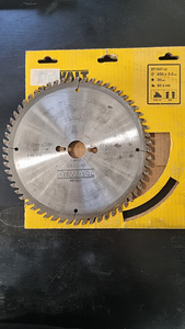 Saeketas puidule DeWalt DT1527-qz; 250x3,2 mm; 60T (2 foto / 3)